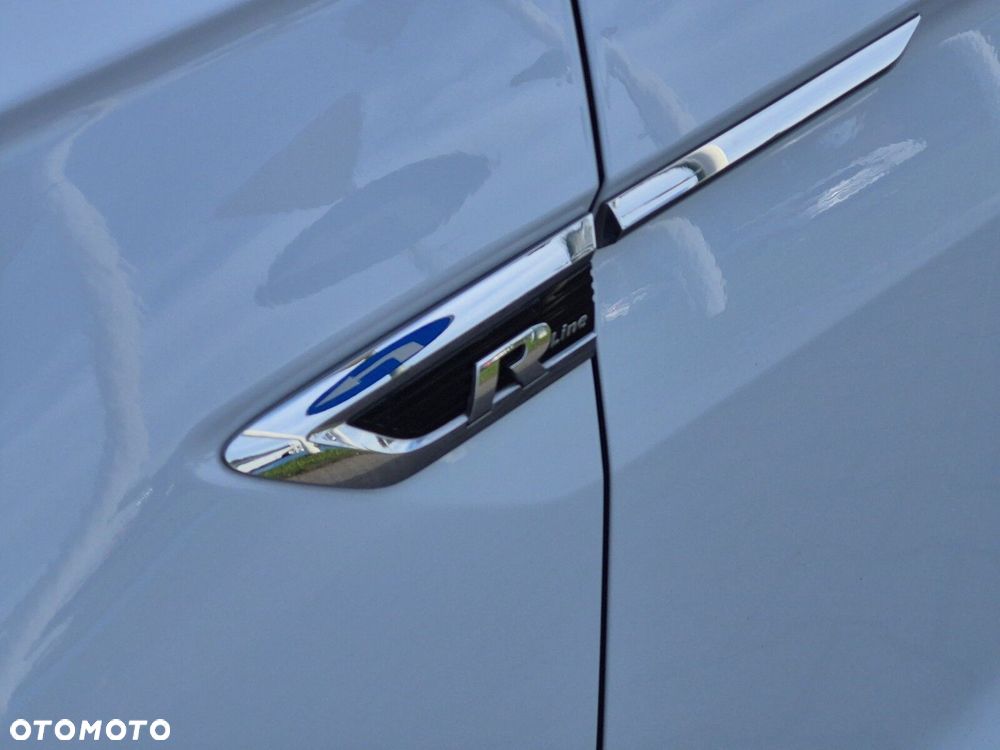 Volkswagen Tiguan - 10