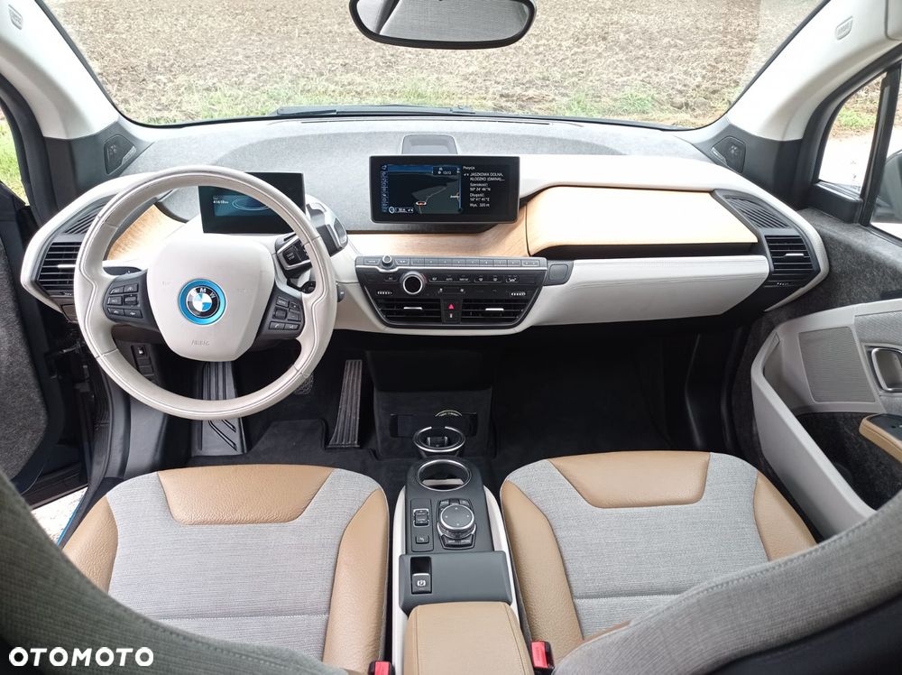 BMW i3 (Range Extender) - 13