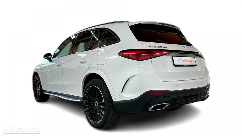 Mercedes-Benz GLC 300 e 4Matic 9G-TRONIC AMG Line Advanced - 2