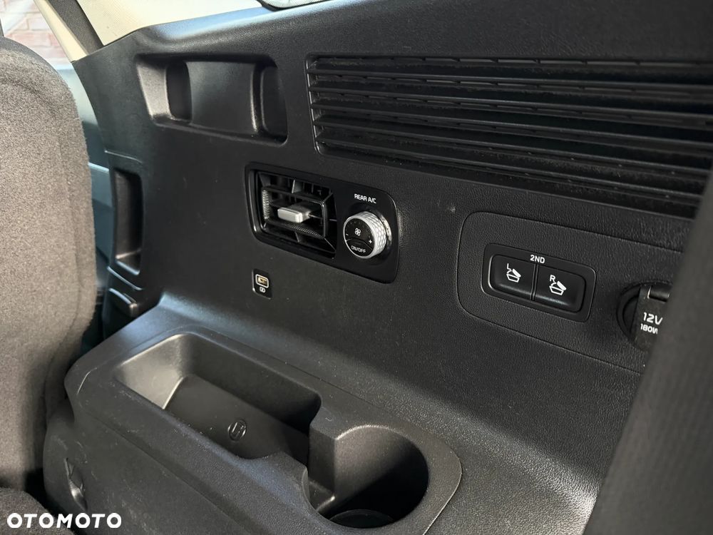 Kia Sorento 1.6 T-GDI HEV L 4WD 7os - 36