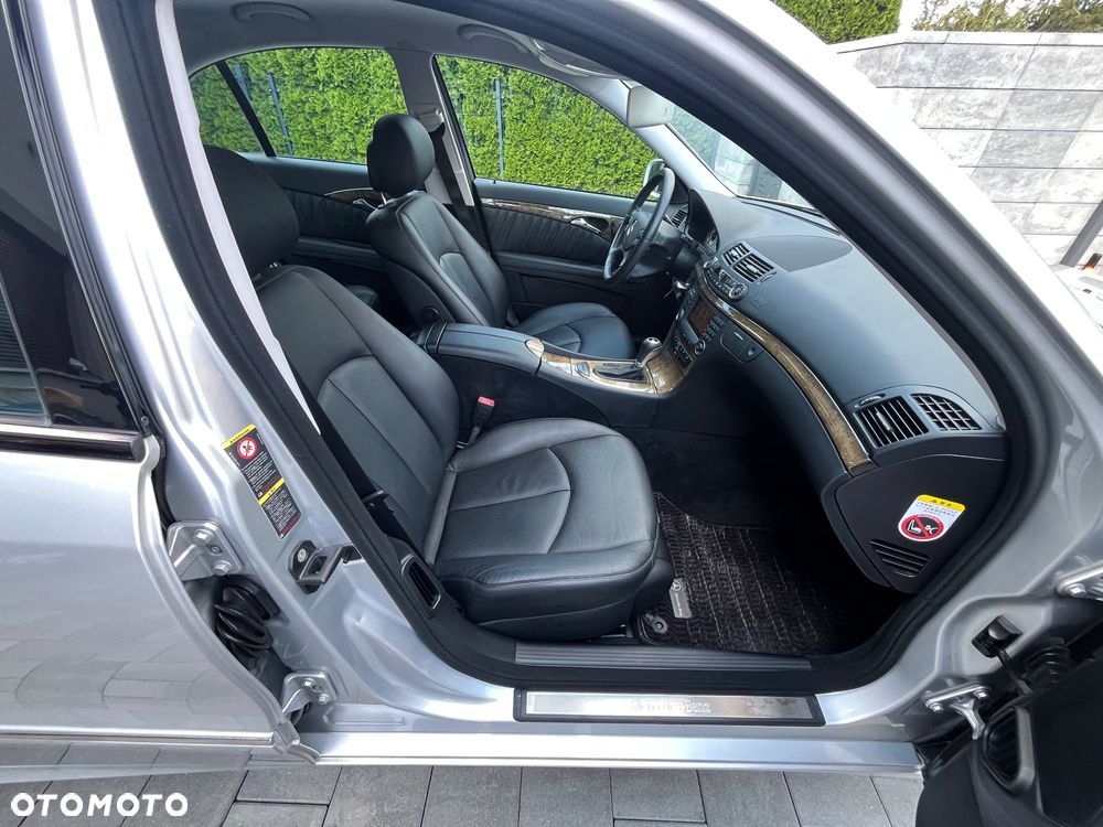 Mercedes-Benz Klasa E 350 4-Matic Avantgarde - 13