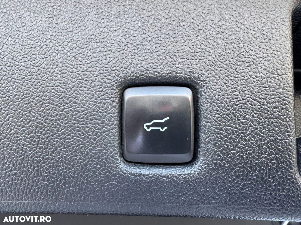 Ford Kuga 2.0 EcoBlue A8 AWD Titanium X - 17