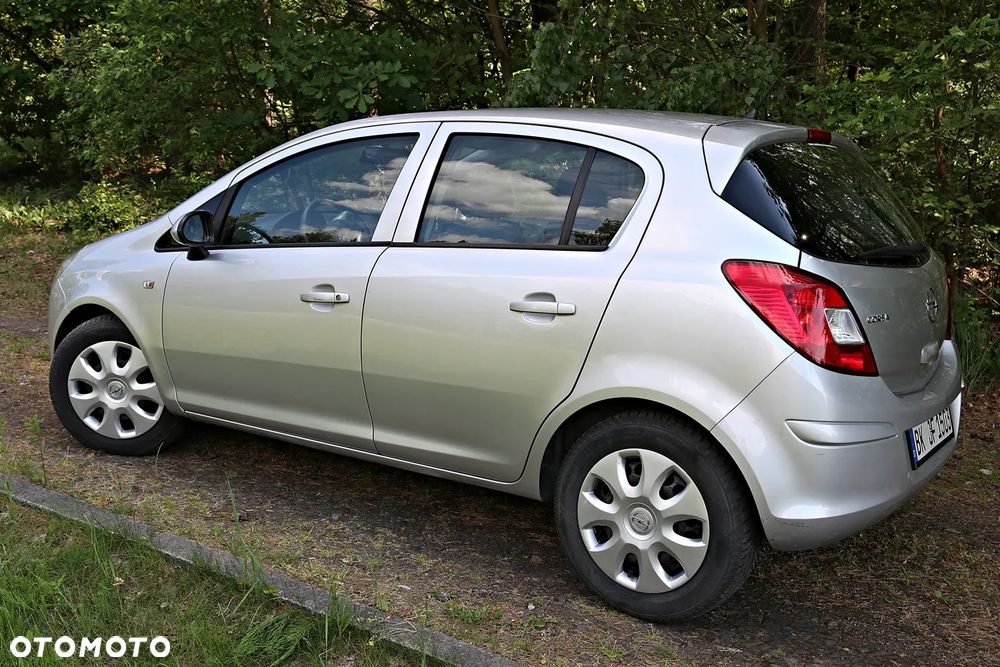 Opel Corsa 1.2 16V Easytronic Cosmo - 27