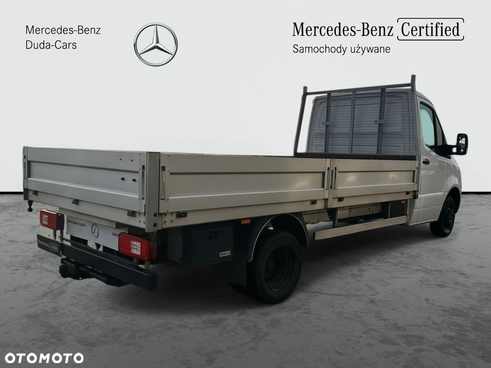 Mercedes-Benz Sprinter - 4