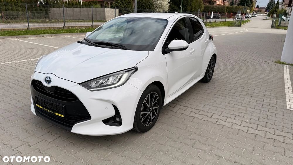 Toyota Yaris Hybrid 1.5 Executive - 1