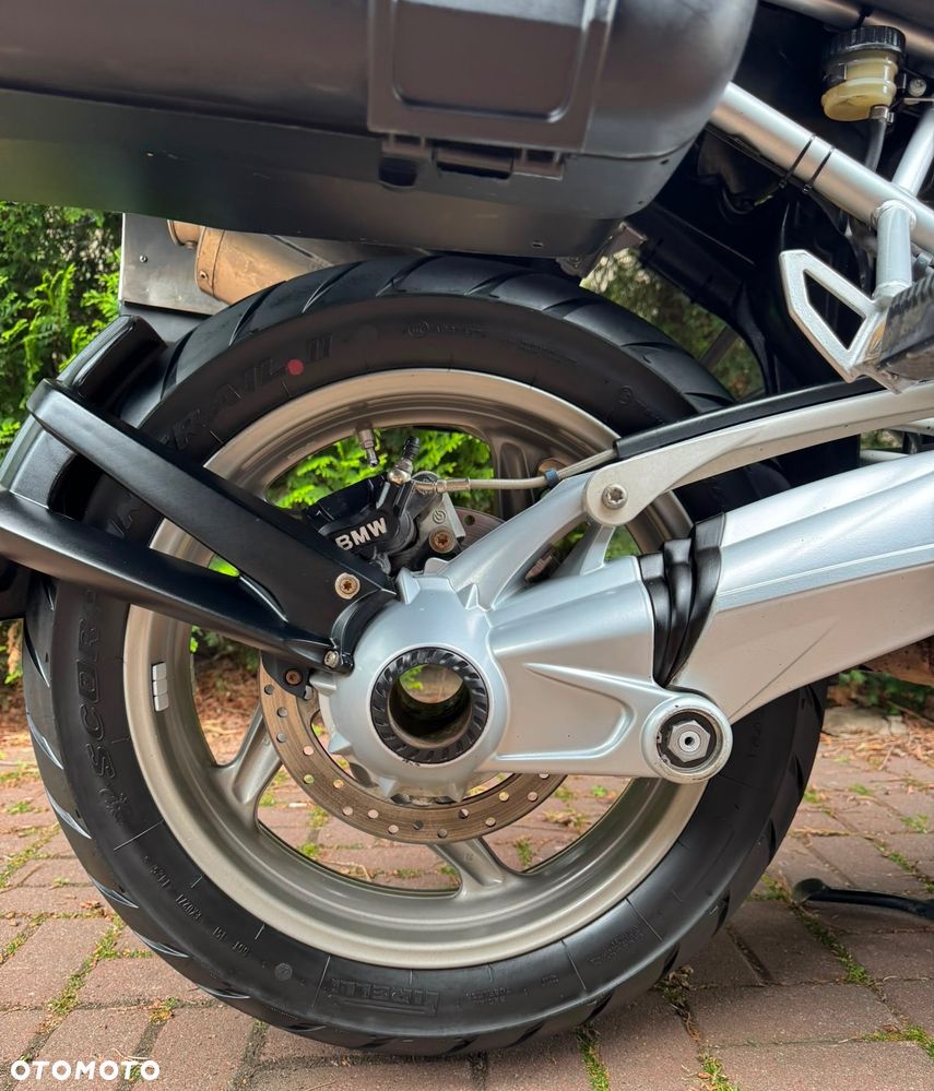 BMW R - 8