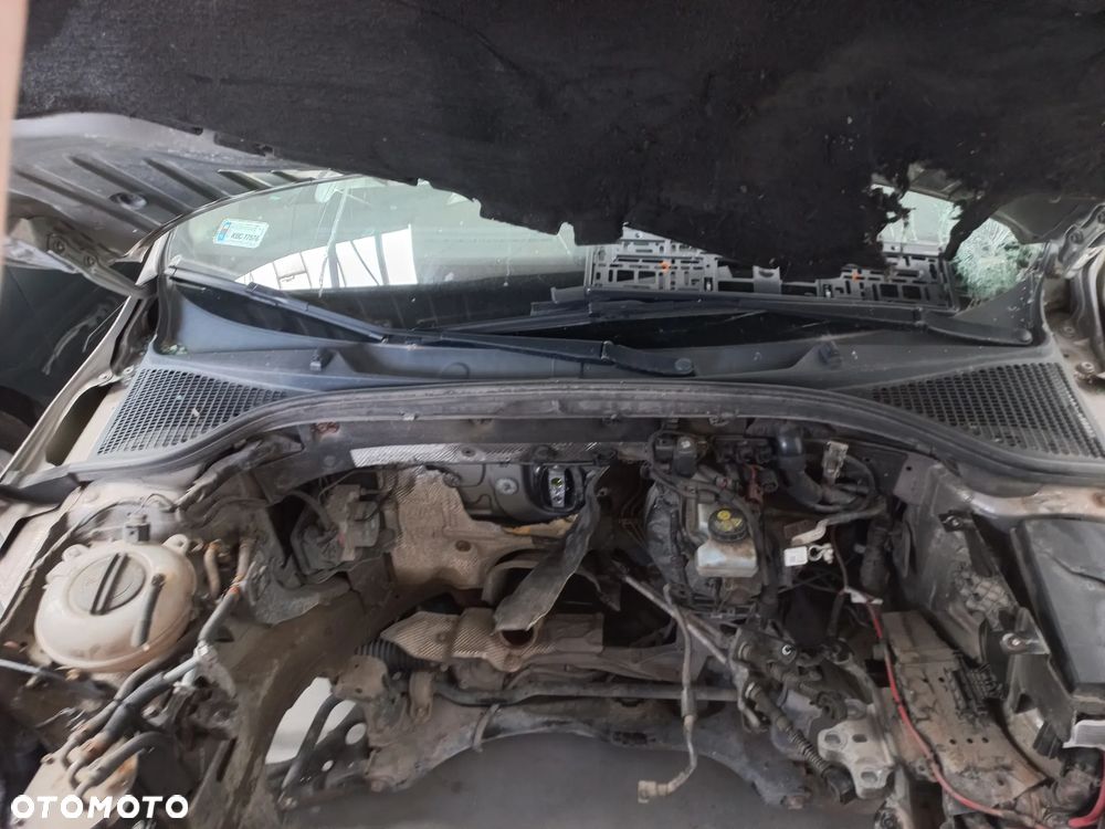 SKODA OCTAVIA III 3 z silnikiem 2.0 TDI 150km o oznaczeniu CRMB ze skrzynią manualną 6 - 5