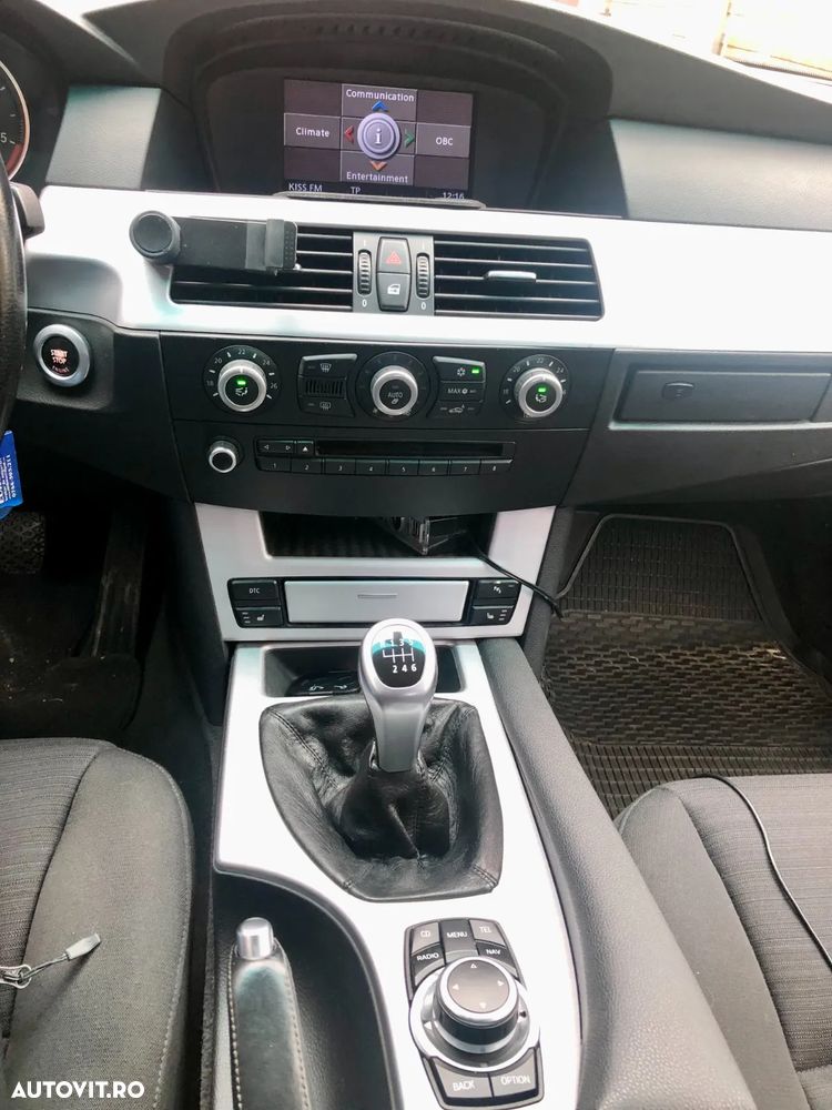 BMW Seria 5 520d - 7
