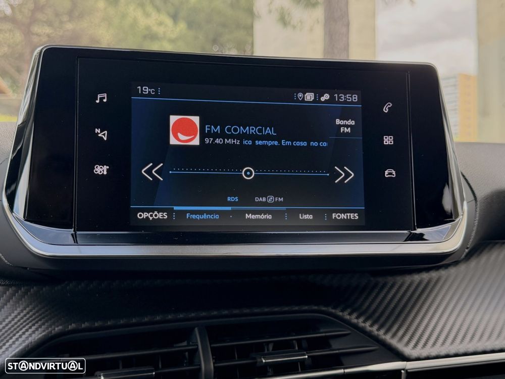 Peugeot 208 1.2 PureTech Allure - 29