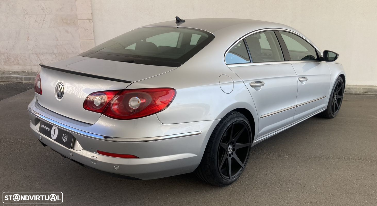 VW Passat CC 2.0 TDi BlueMotion - 6
