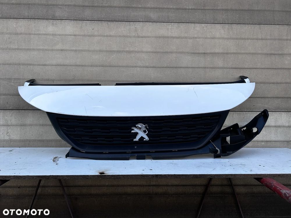 PEUGEOT PARTNER IV 4 RIFTER GRILL ATRAPA WZMOCNIENIE GÓRNE 9818281980 ORYGINALNE
