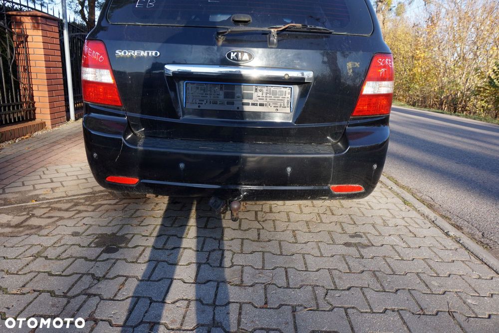 ZDERZAK TYLNY PDC SORENTO I LIFT EB  CZARNY KIA 2007-2009 - 1