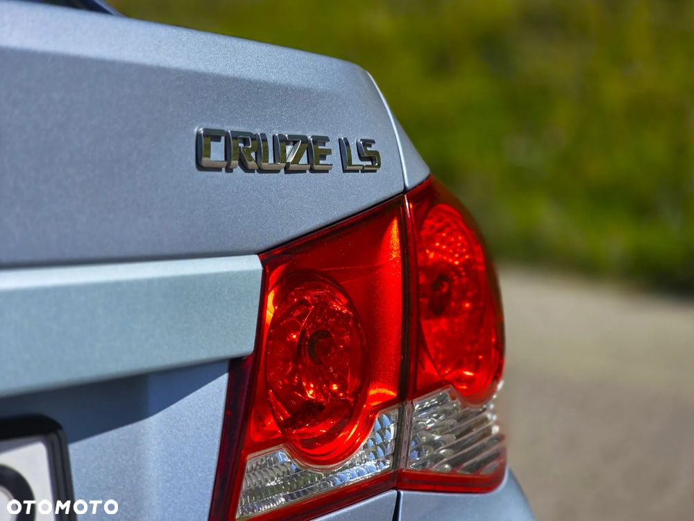 Chevrolet Cruze 2.0 VDCi LS - 37