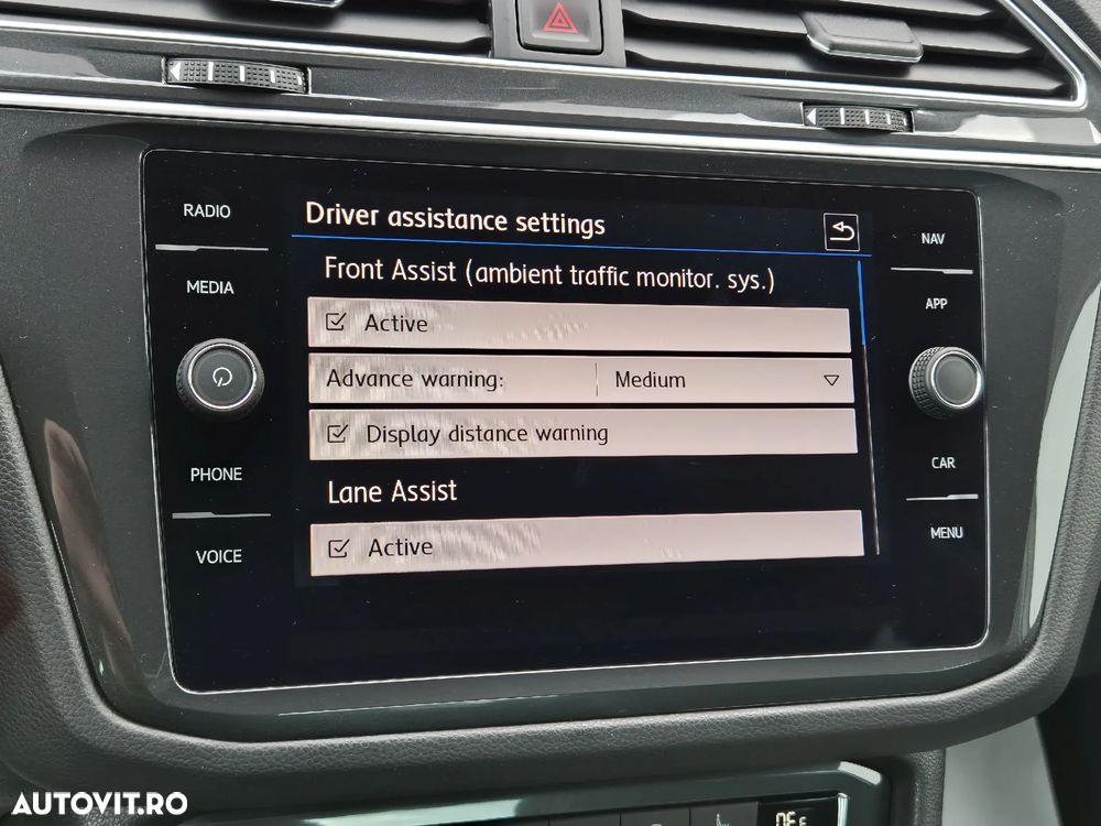 Volkswagen Tiguan 1.5 TSI ACT DSG Comfortline - 24