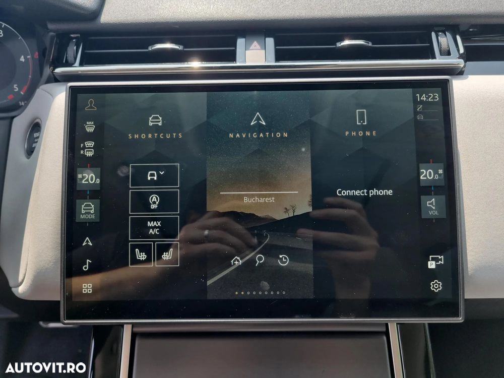 Land Rover Range Rover Velar 3.0 D300 MHEV Dynamic SE - 17