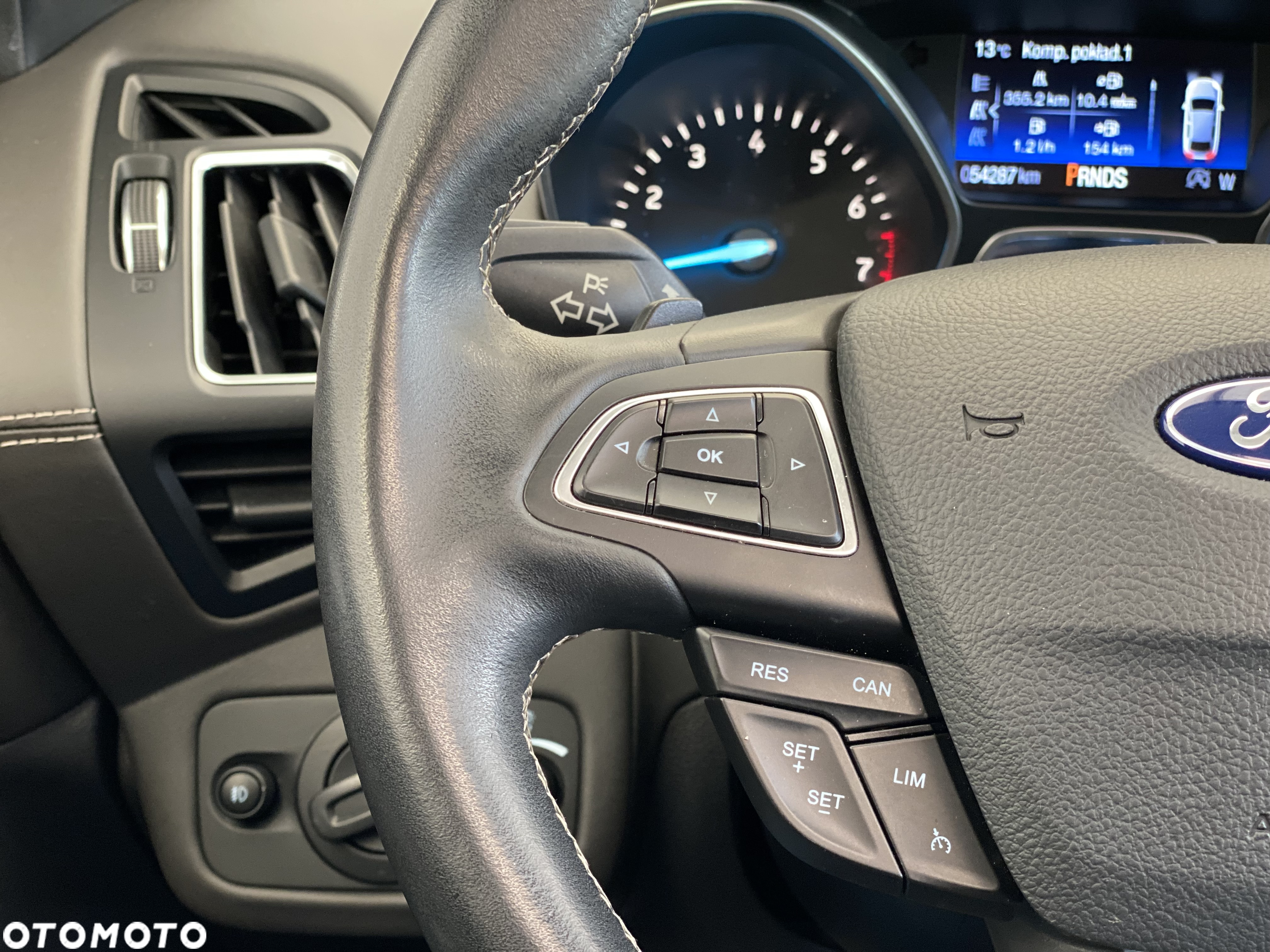 Ford Kuga Vignale 1.5 EcoBoost AWD ASS - 27