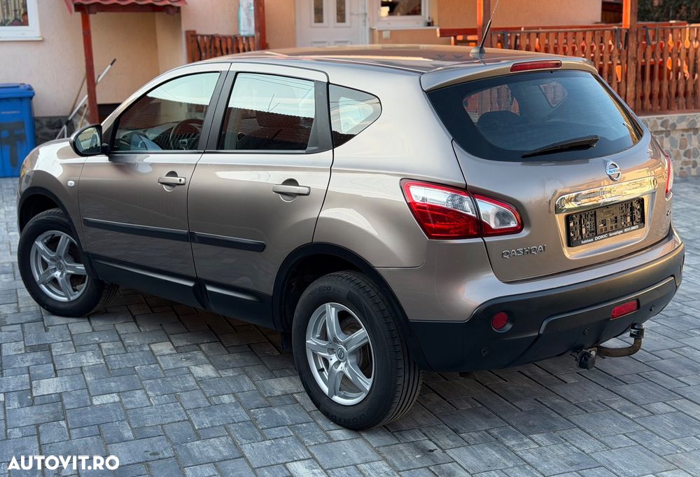 Nissan Qashqai 1.6 DCI 4 x 4 DPF Start/Stop tekna - 4