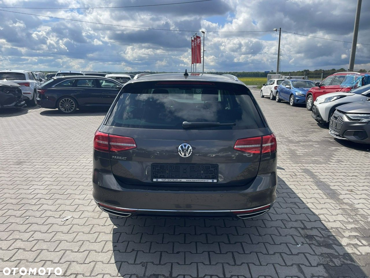 Volkswagen Passat 2.0 TDI BMT Highline DSG - 2