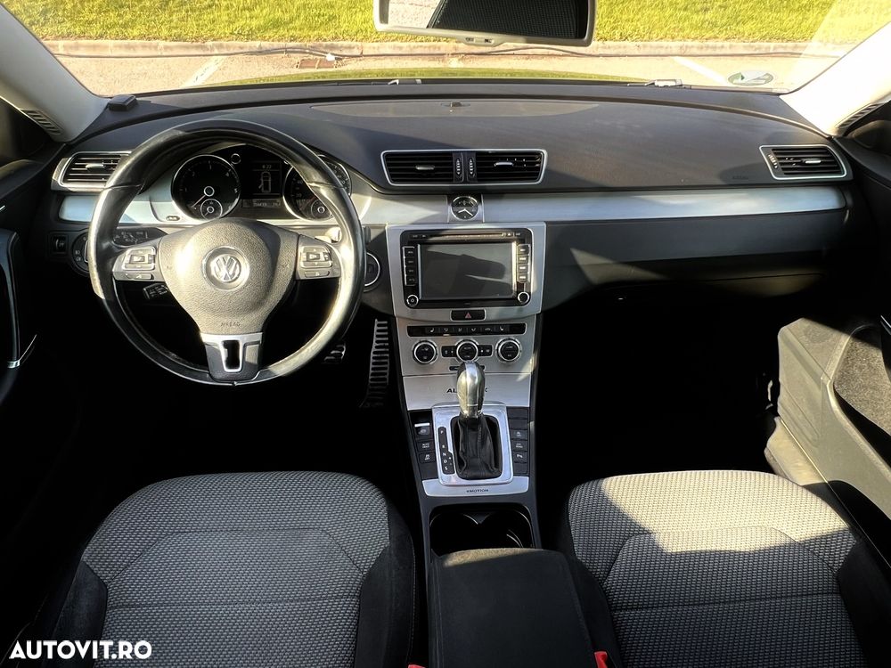 Volkswagen Passat Alltrack - 8