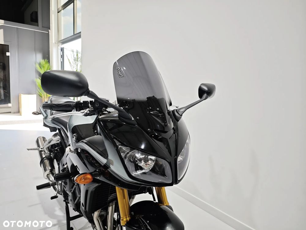 Yamaha FZ - 14