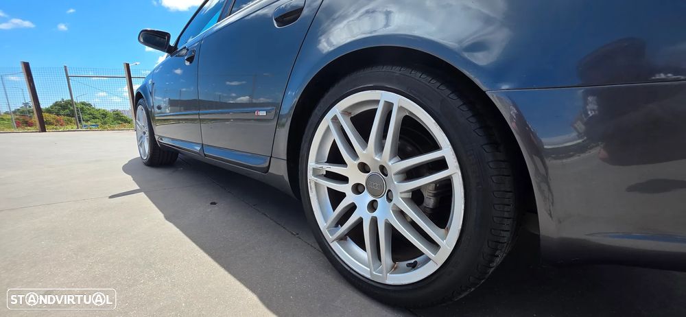 Audi A4 Avant 2.0 TDi S-line - 13