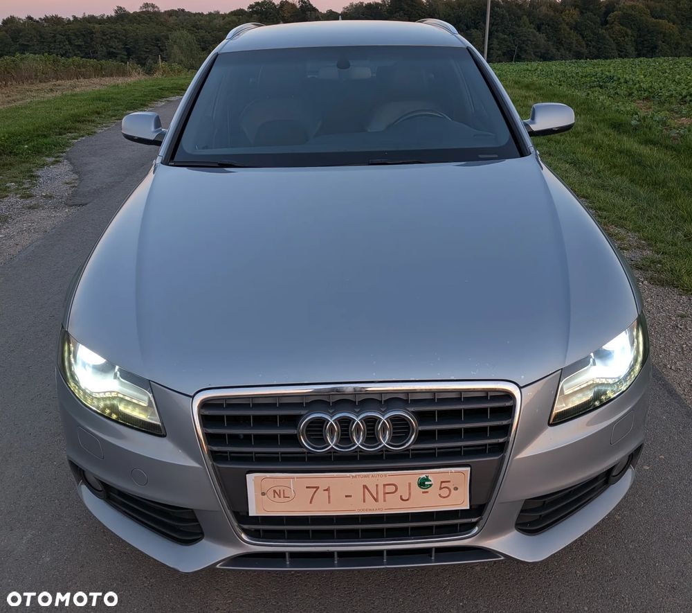 Audi A4 Avant - 6