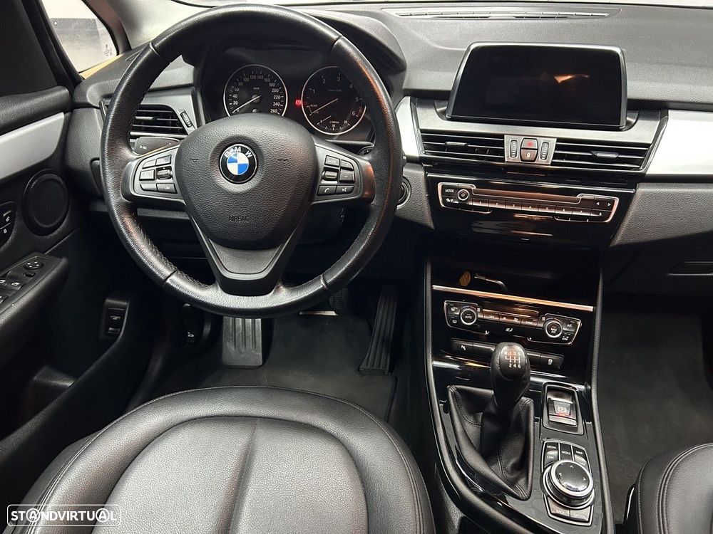 BMW 216 Gran Tourer d Advantage - 12