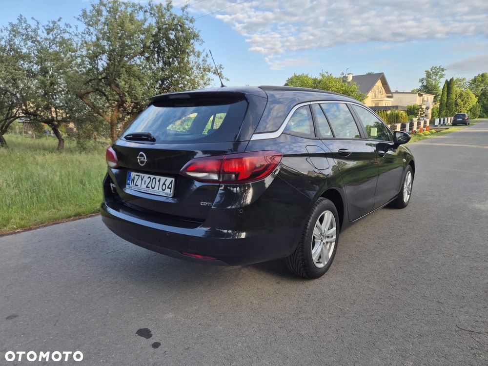 Opel Astra 1.6 CDTI Sport - 3
