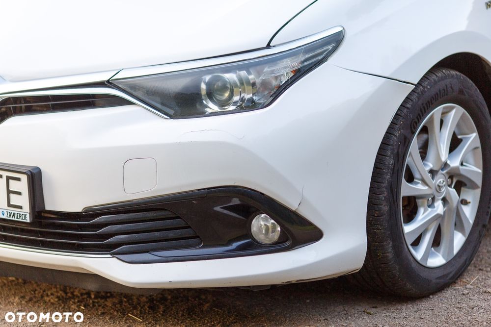 Toyota Auris Hybrid 135 Active - 6