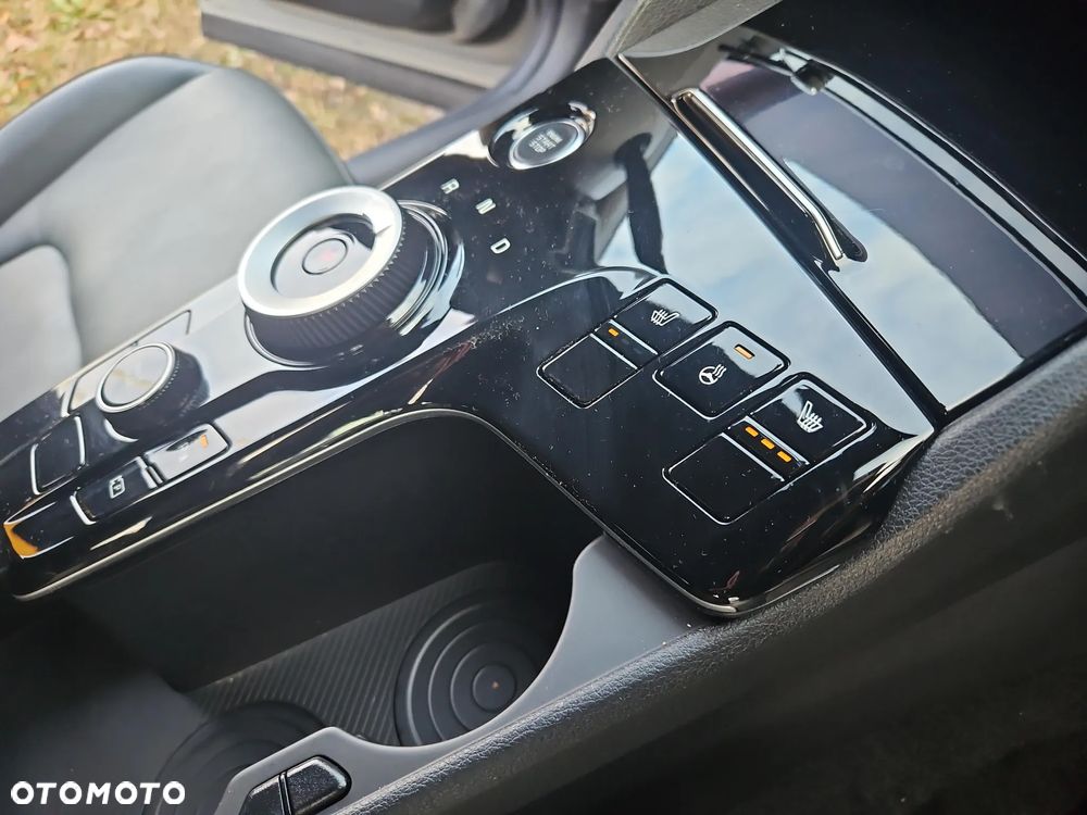 Kia Sportage 1.6 T-GDI HEV Anniversary 2WD - 27