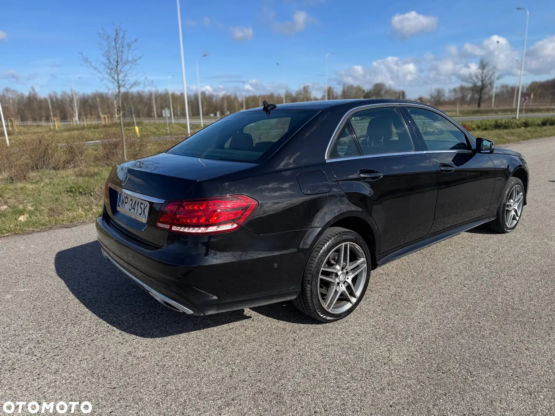 Mercedes-Benz Klasa E 350 D 4Matic 9G-TRONIC AMG Line - 3