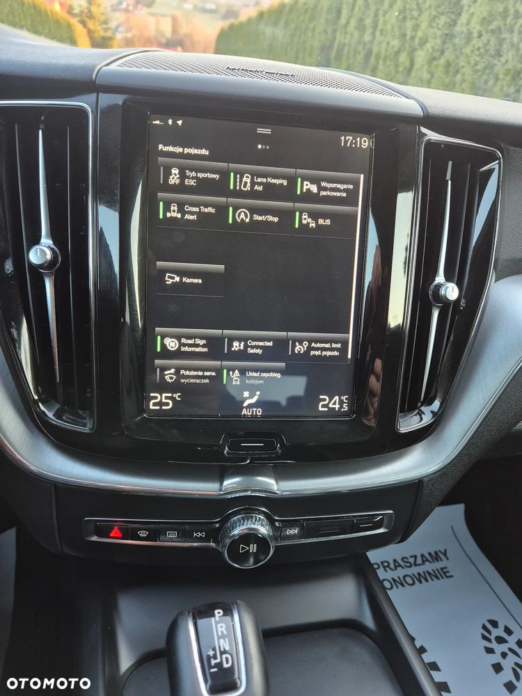 Volvo XC 60 D4 AWD Geartronic Inscription - 16