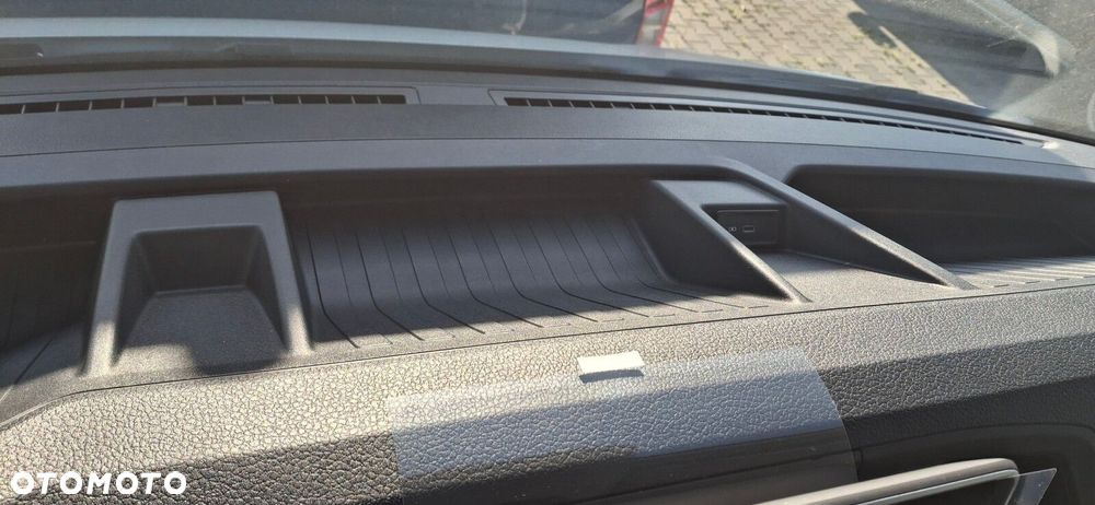 Volkswagen Crafter 2.0 TDI 177 KM Manual - 37