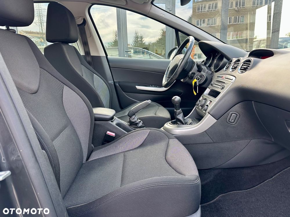 Peugeot 308 120 VTi Premium - 21