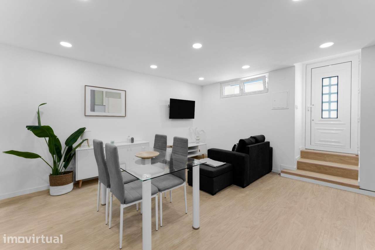 Apartamento T1 Renovado e Mobilado em Arroios, Lisboa - Grande imagem: 3/16
