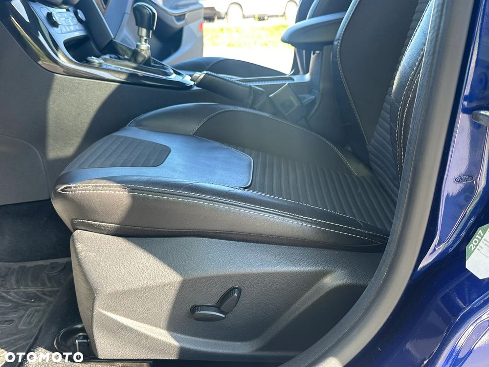 Ford Focus 1.0 EcoBoost Titanium ASS - 12