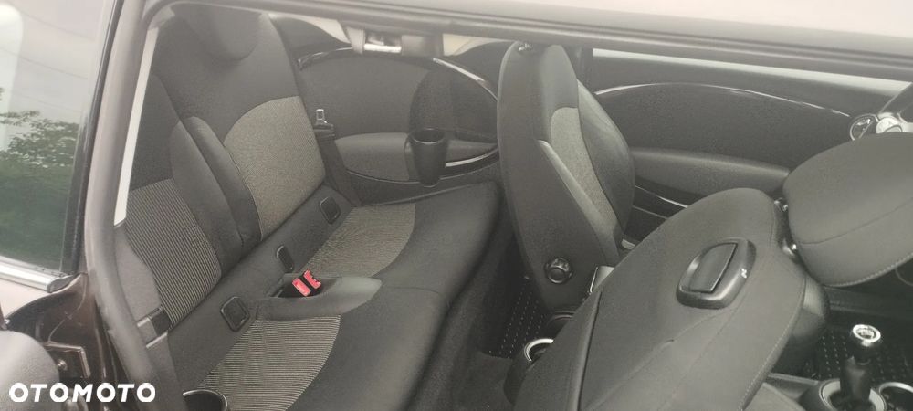 MINI Clubman - 16