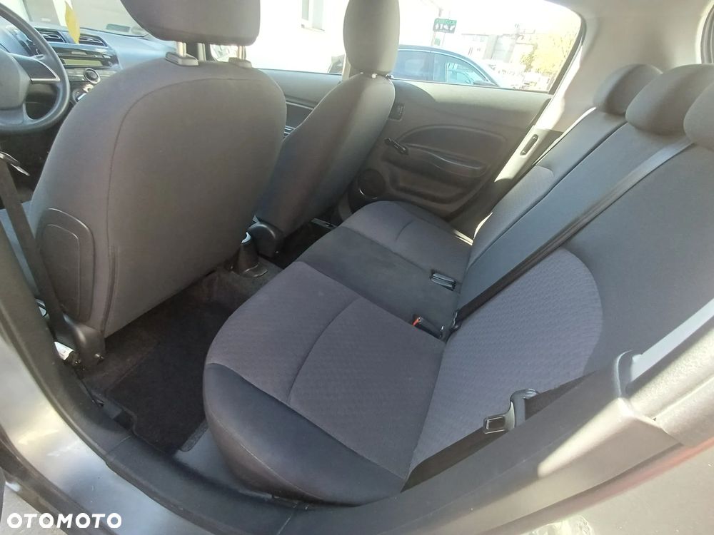 Mitsubishi Space Star 1.0 Entry - 12
