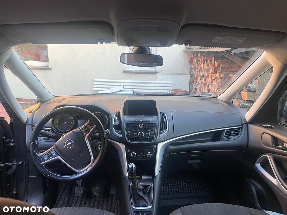 Opel Zafira 2.0 CDTI Enjoy - 11