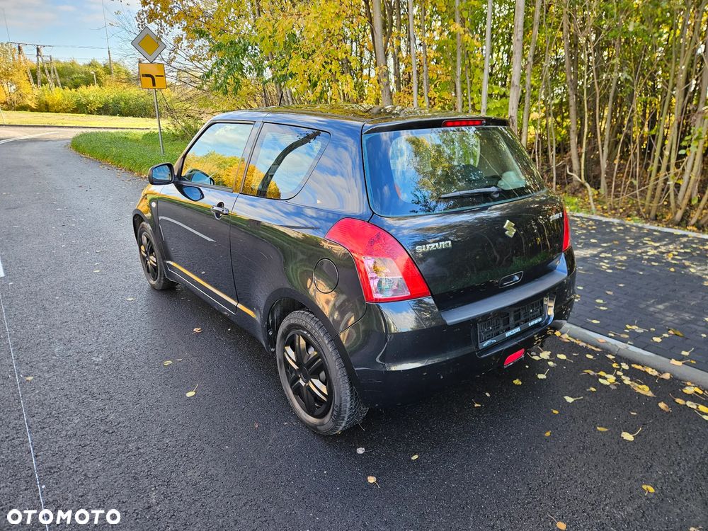 Suzuki Swift 1.3 Classic - 6