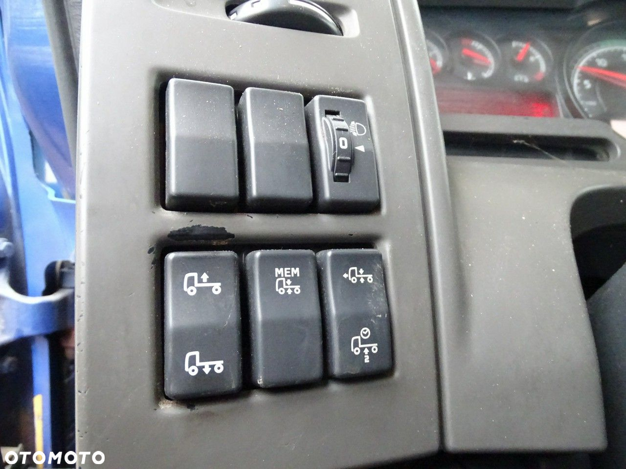 Renault MIDLUM 240 DXI Laweta Pomoc Drogowa Sprowadzony - 24