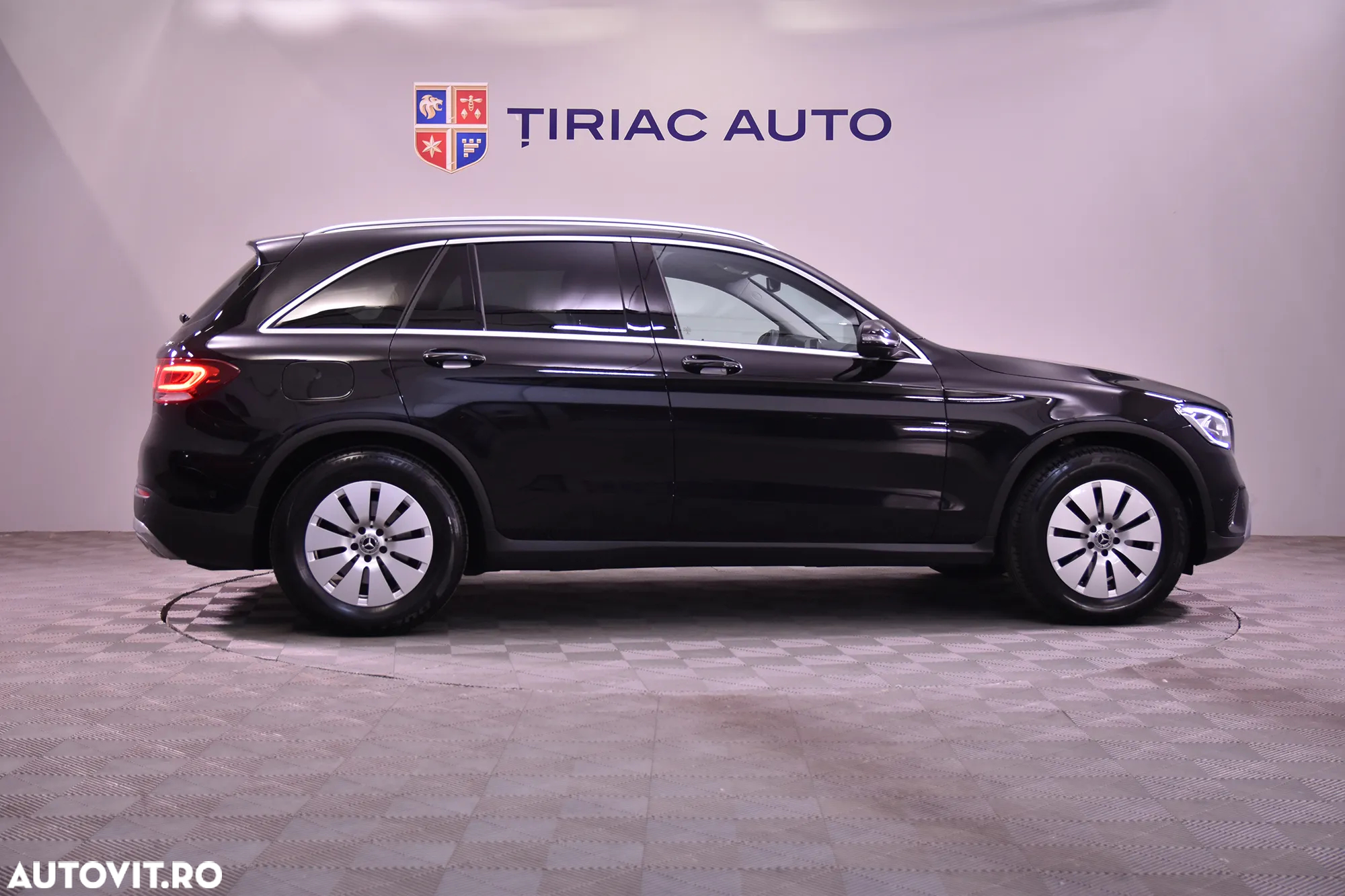 Mercedes-Benz GLC 220 d 4MATIC - 6