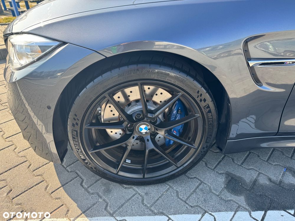 BMW M4 - 9