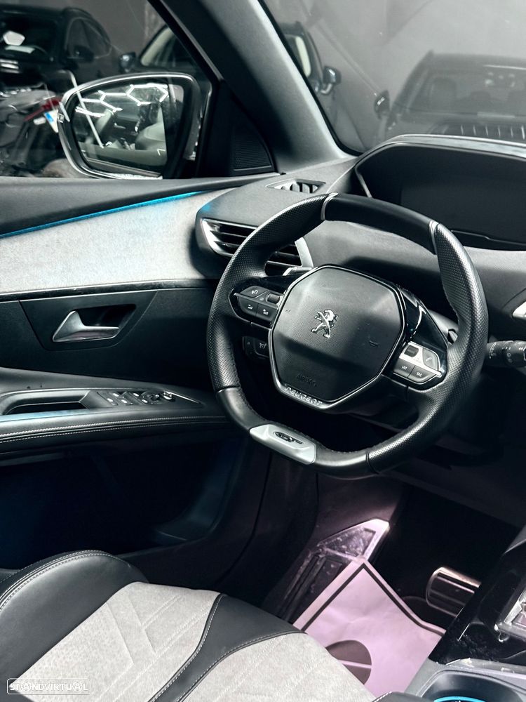Peugeot 3008 1.6 Hybrid GT Line e-EAT8 - 27