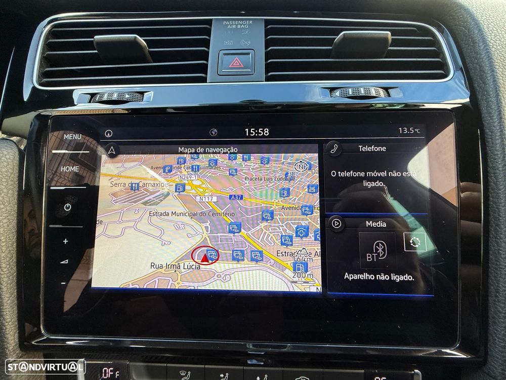 VW Golf Variant 1.6 TDi Highline DSG - 14