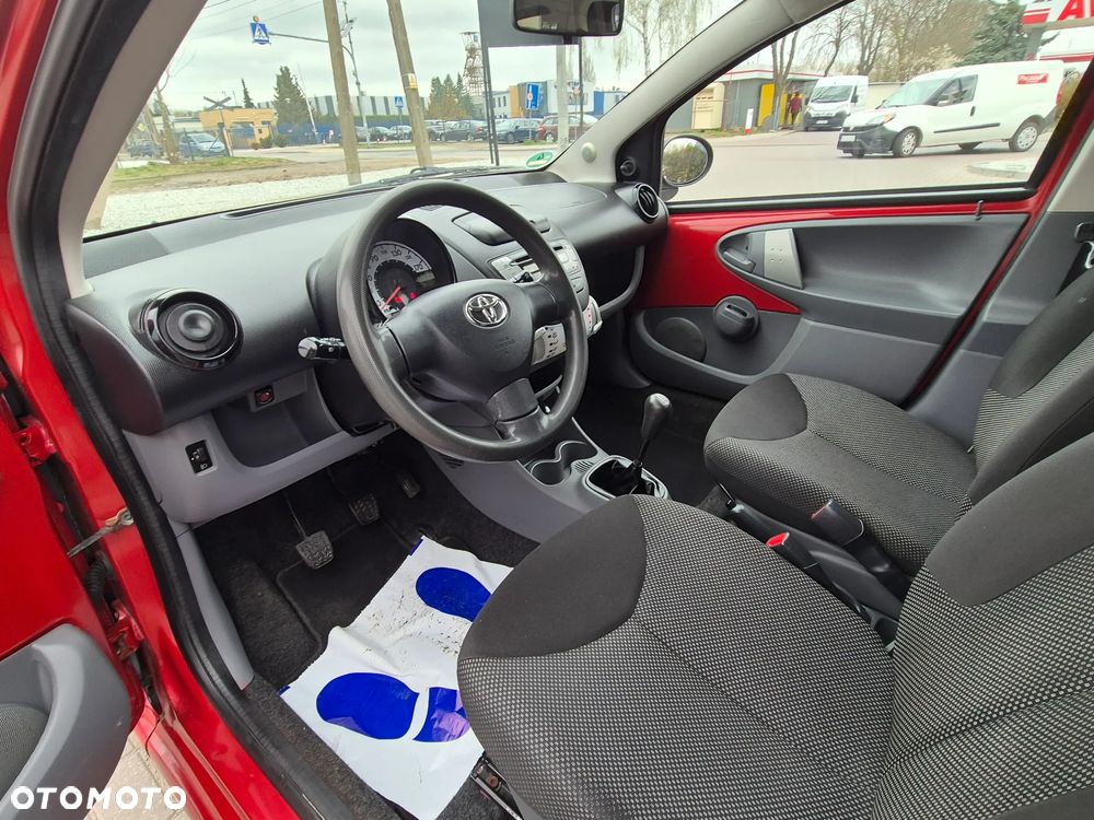 Toyota Aygo 1.0 VVT-i Terra - 26