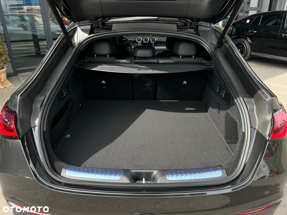 Mercedes-Benz GLC - 23