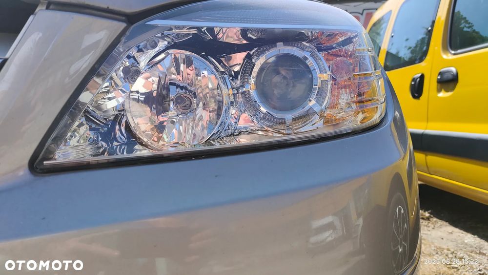 Mercedes-Benz Klasa C 180 Kompressor Automatik Avantgarde - 27