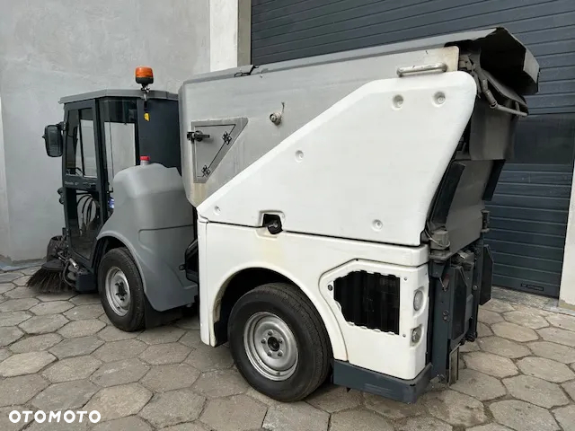 Multicar HAKO Citymaster 1600 4x4 zamiatarka chodnikowa - 2