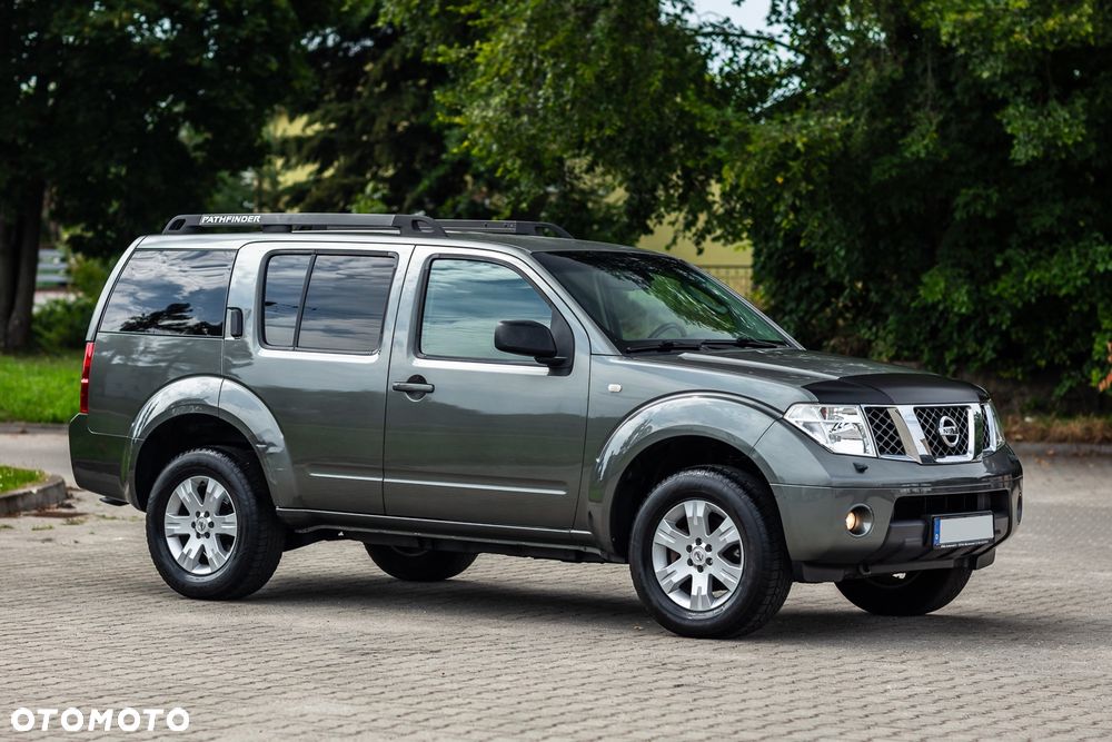 Nissan Pathfinder 2.5 dCi Premium - 8